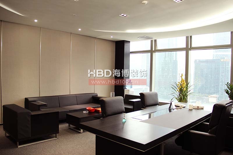 辦公室裝修實(shí)景照,總經(jīng)理辦公室裝修設(shè)計(jì).jpg