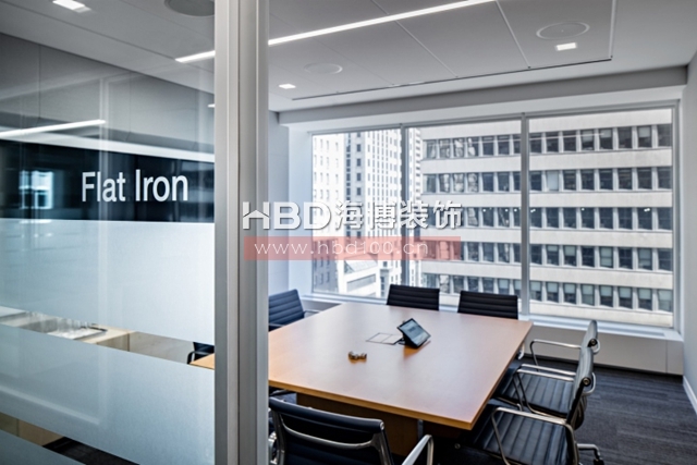 簡約辦公室設(shè)計,極簡辦公室裝修,廣州裝飾公司,海博裝飾.jpg